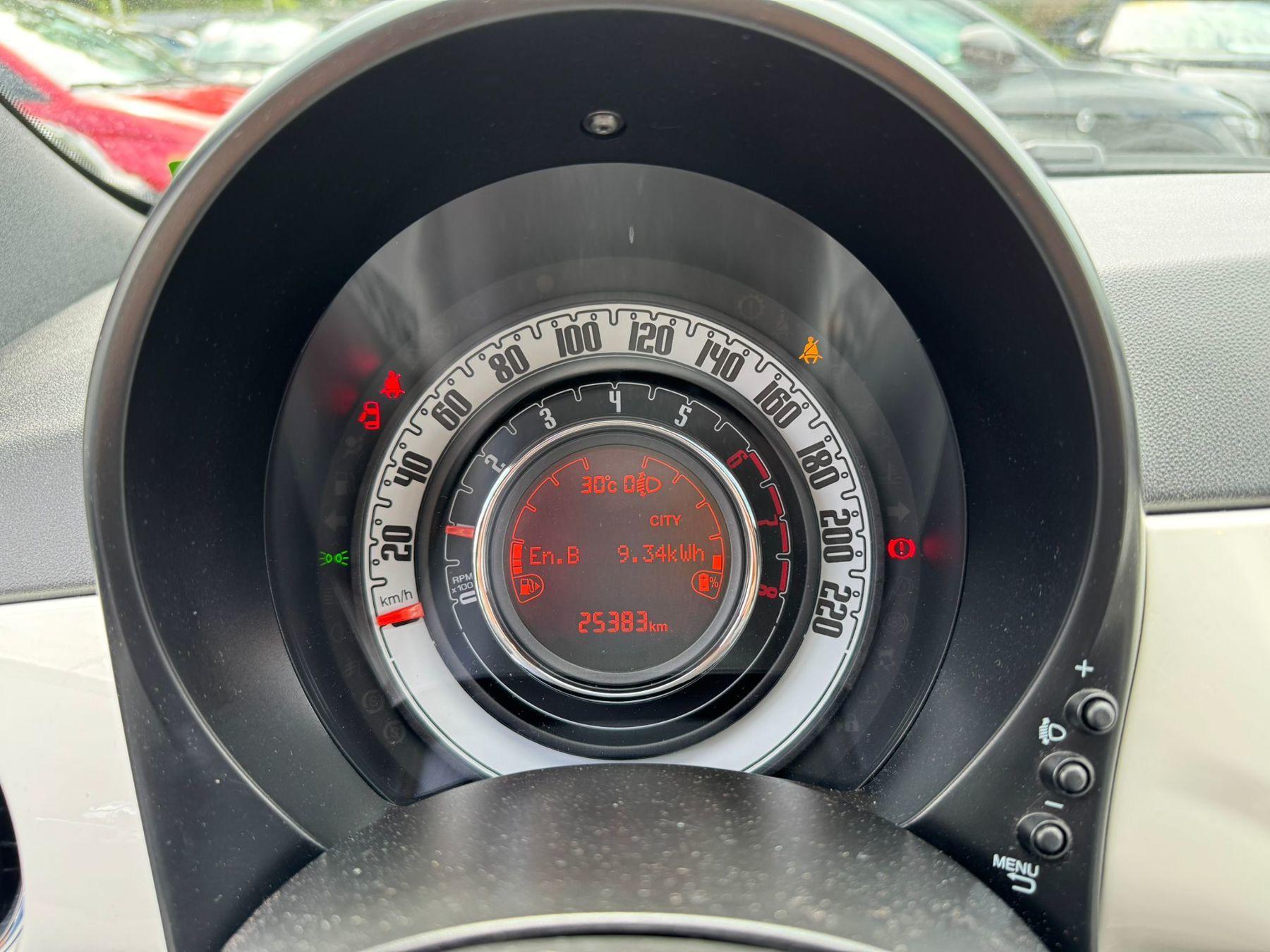 Fahrzeug-Bild 14