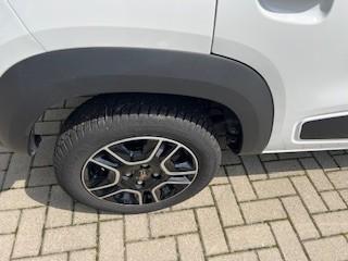 Fahrzeug-Bild 8