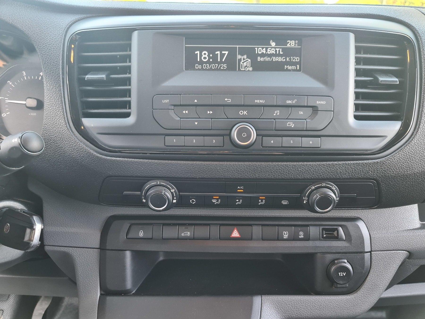 Fahrzeug-Bild 13