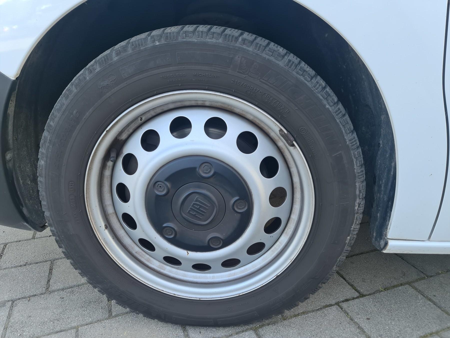 Fahrzeug-Bild 7