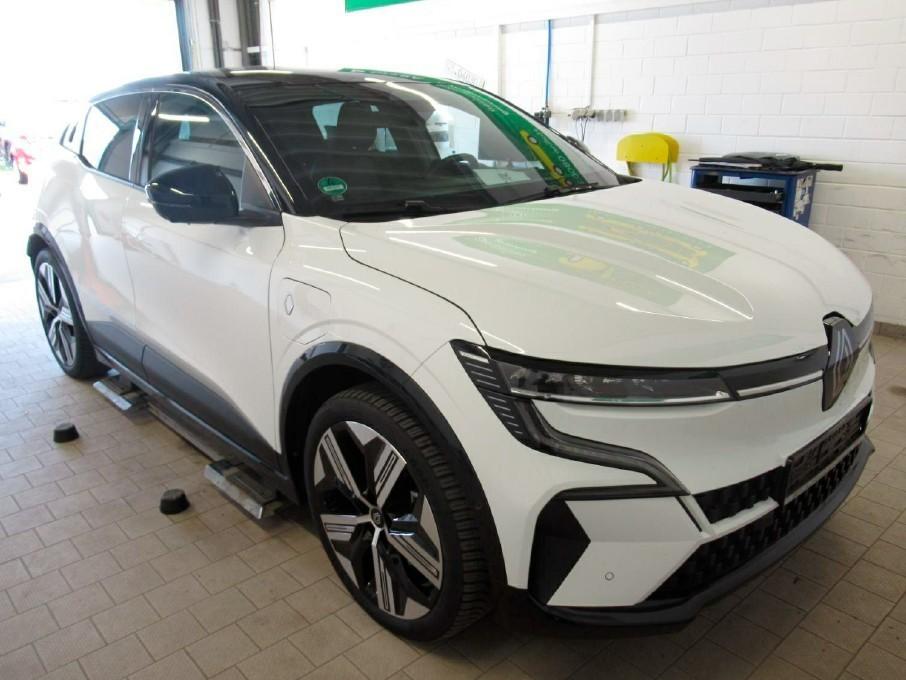 Renault Megane E-Tech EV60 220hp Iconic