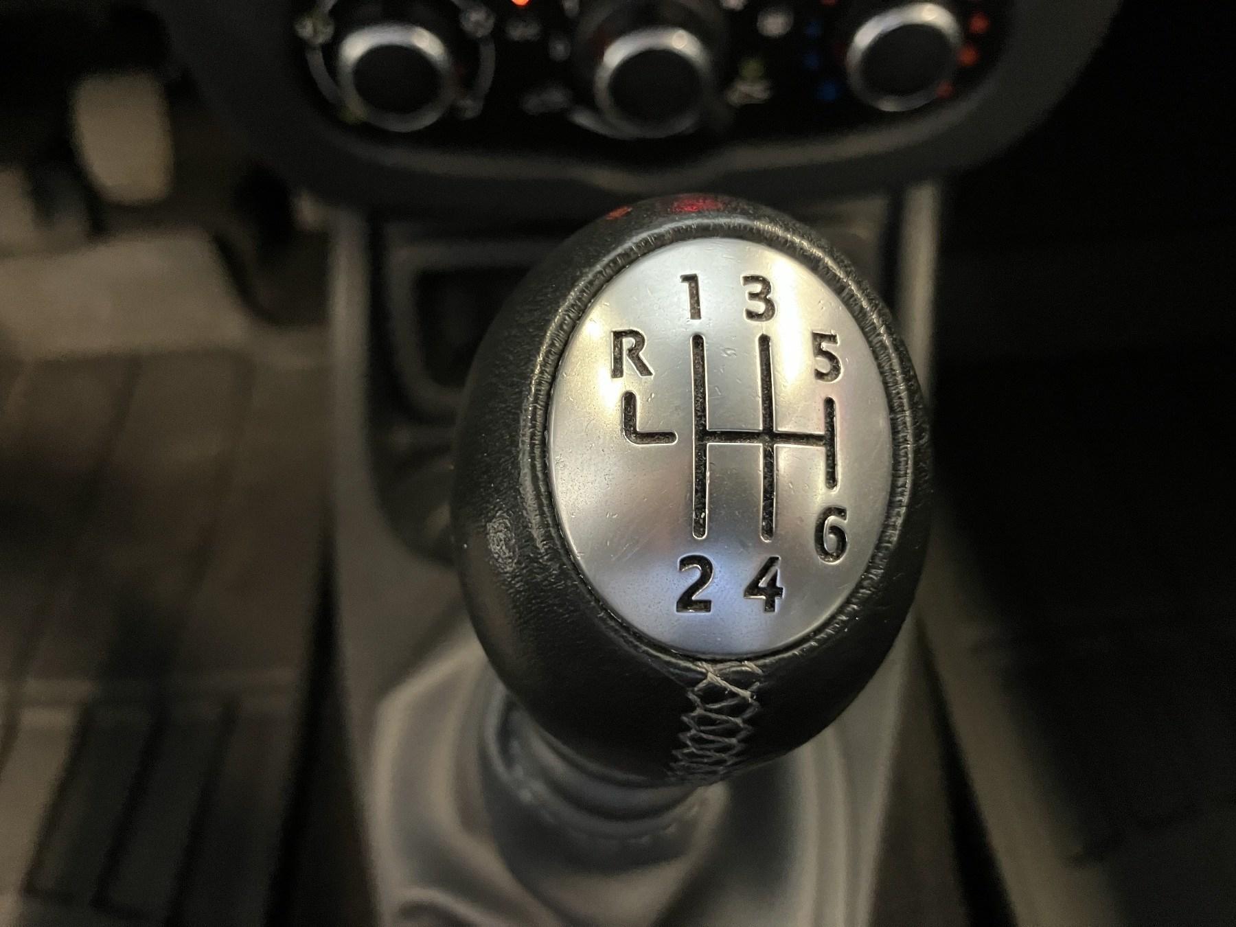 Fahrzeug-Bild 13