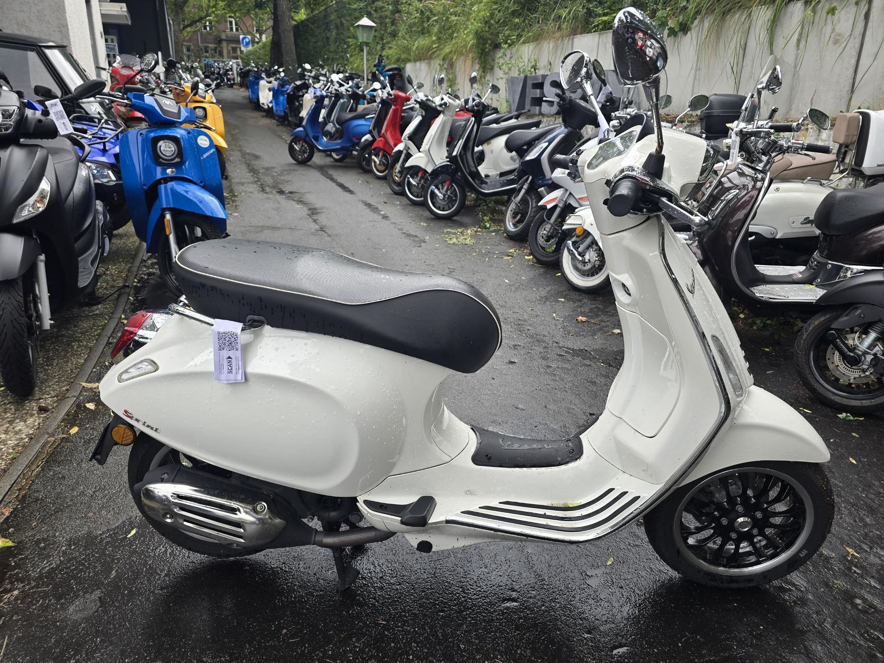 Vespa Sprint 50  