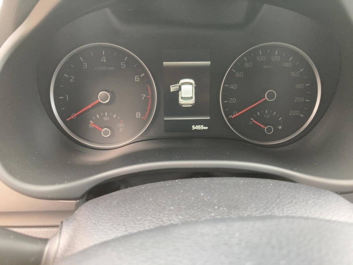 Fahrzeug-Bild 11