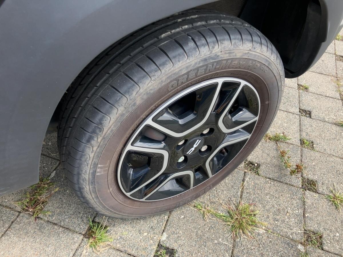 Fahrzeug-Bild 12