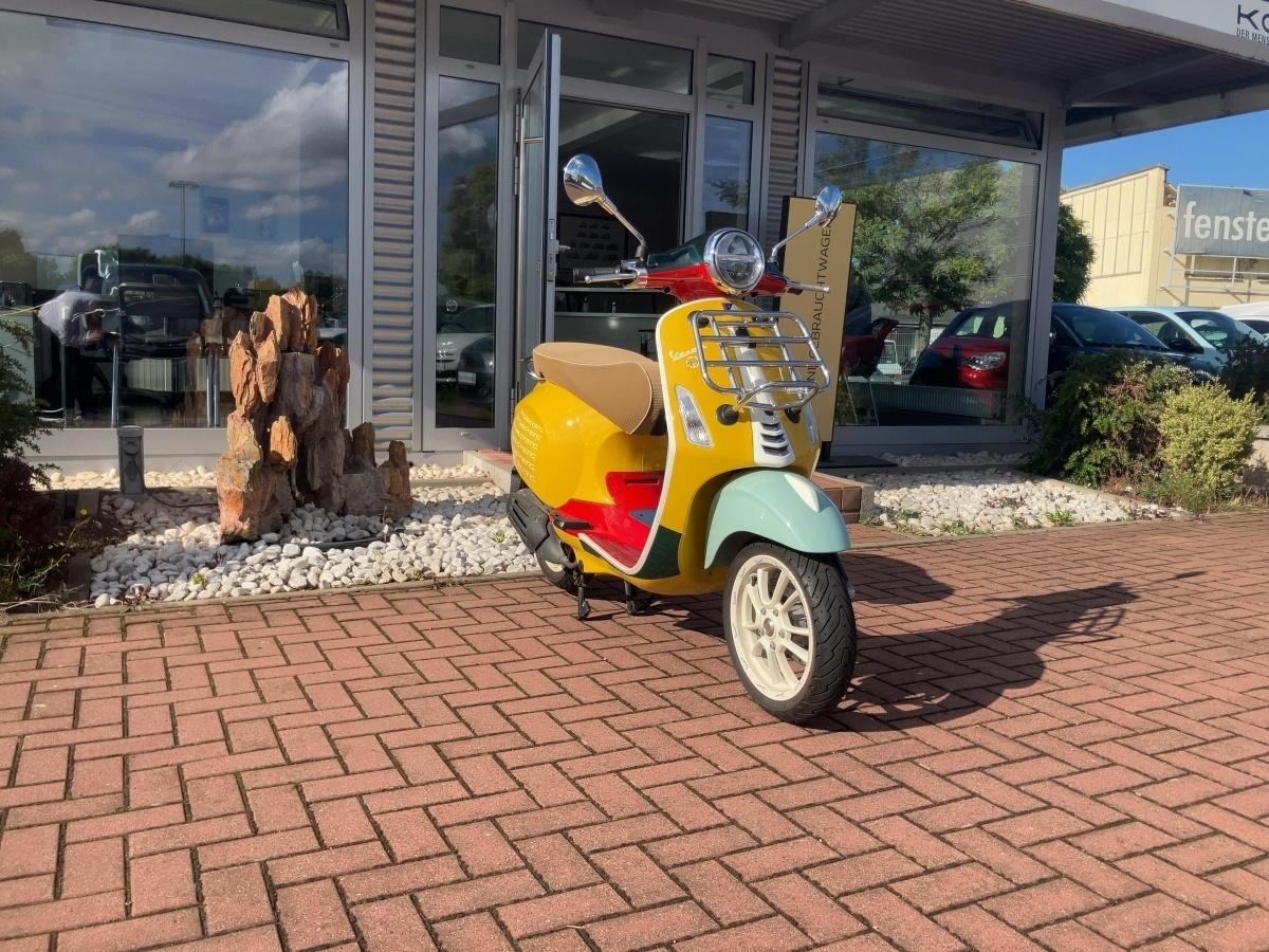 Vespa Primavera 50 Wotherspoon
