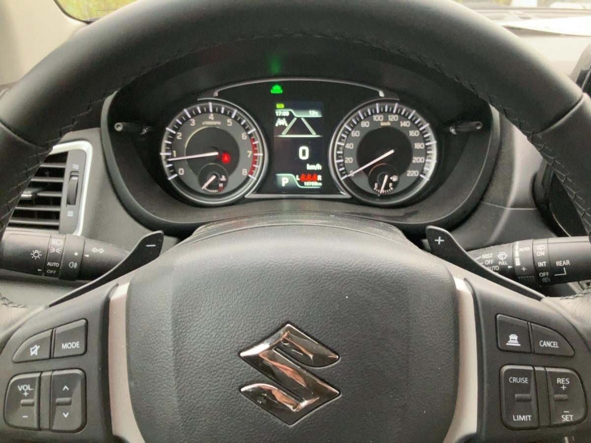 Fahrzeug-Bild 10