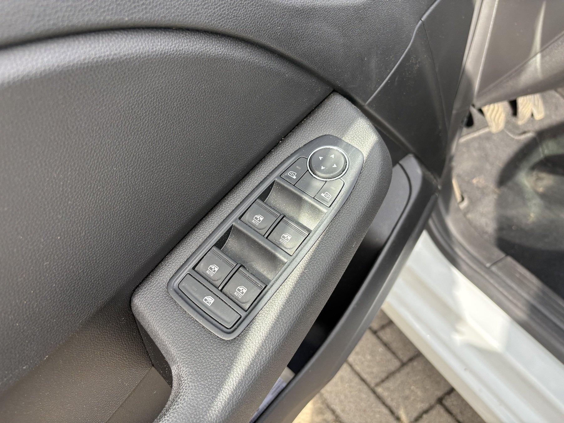Fahrzeug-Bild 15