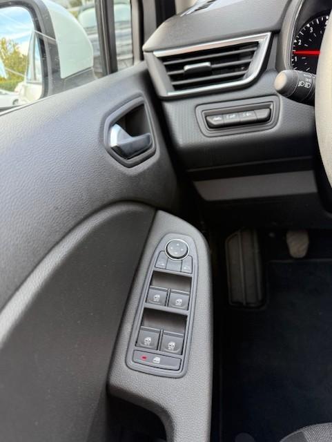 Fahrzeug-Bild 8