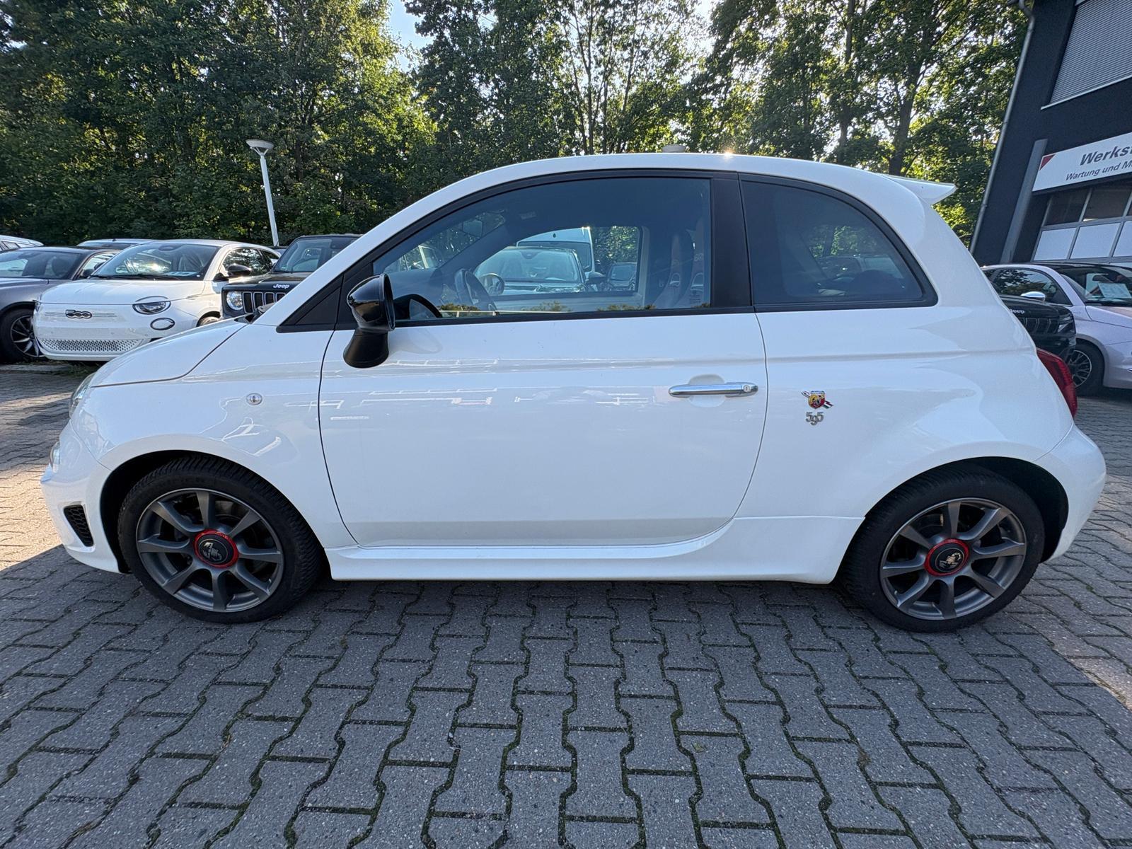Fahrzeug-Bild 2