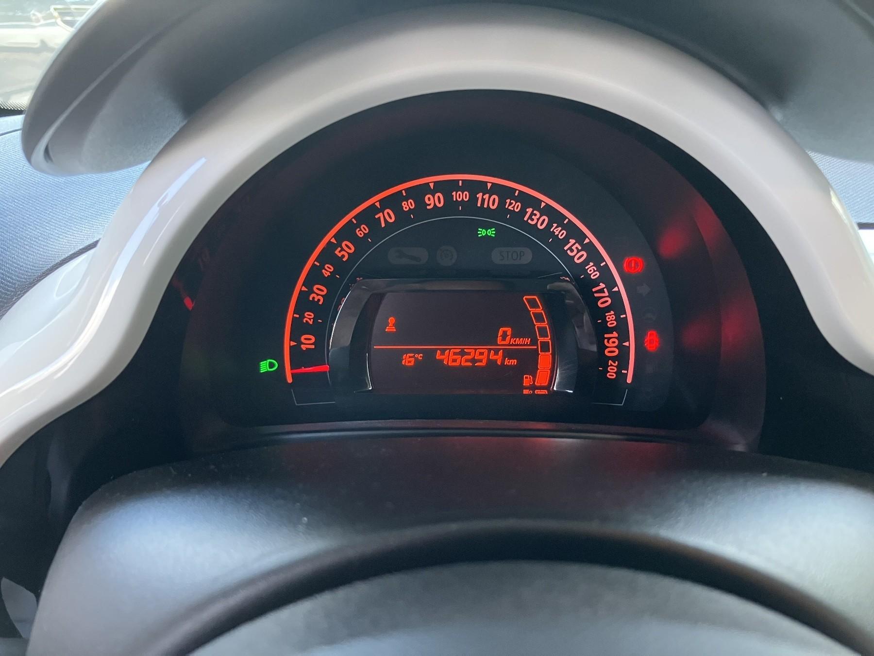 Fahrzeug-Bild 12