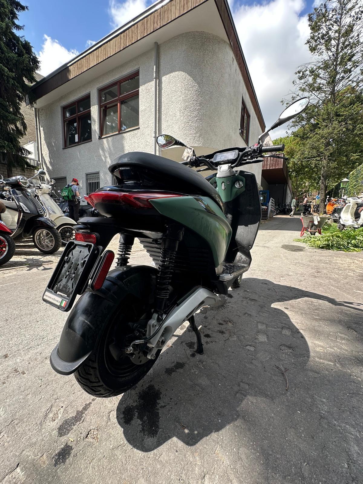 Fahrzeug-Bild 8