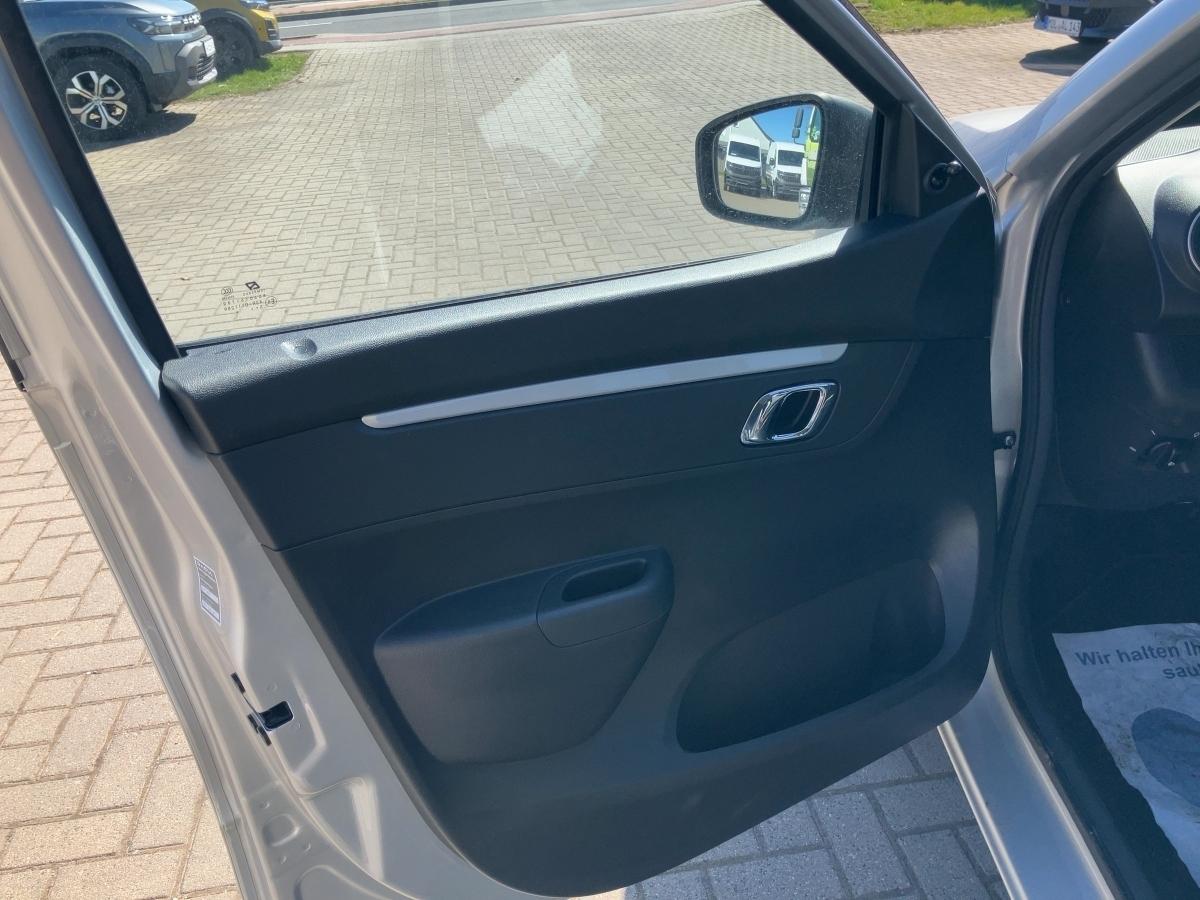 Fahrzeug-Bild 15