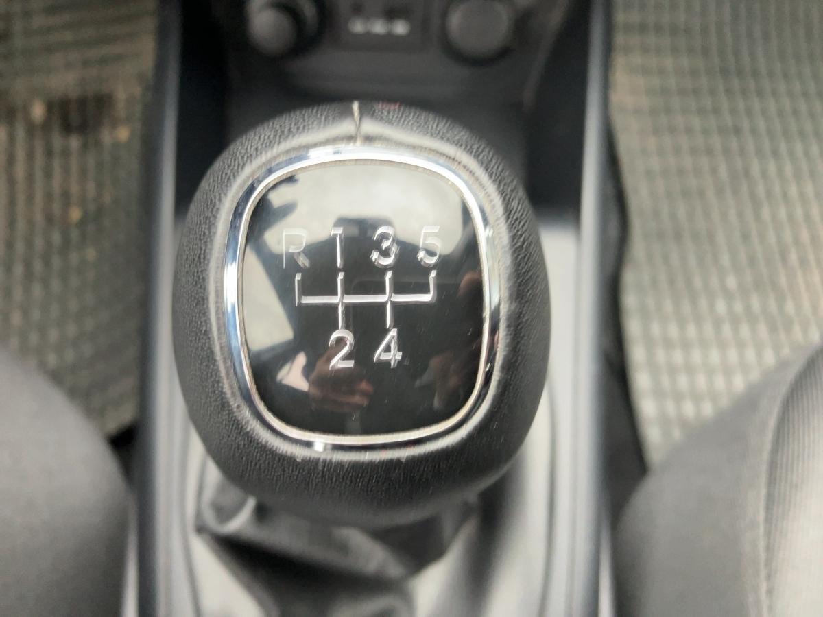 Fahrzeug-Bild 13