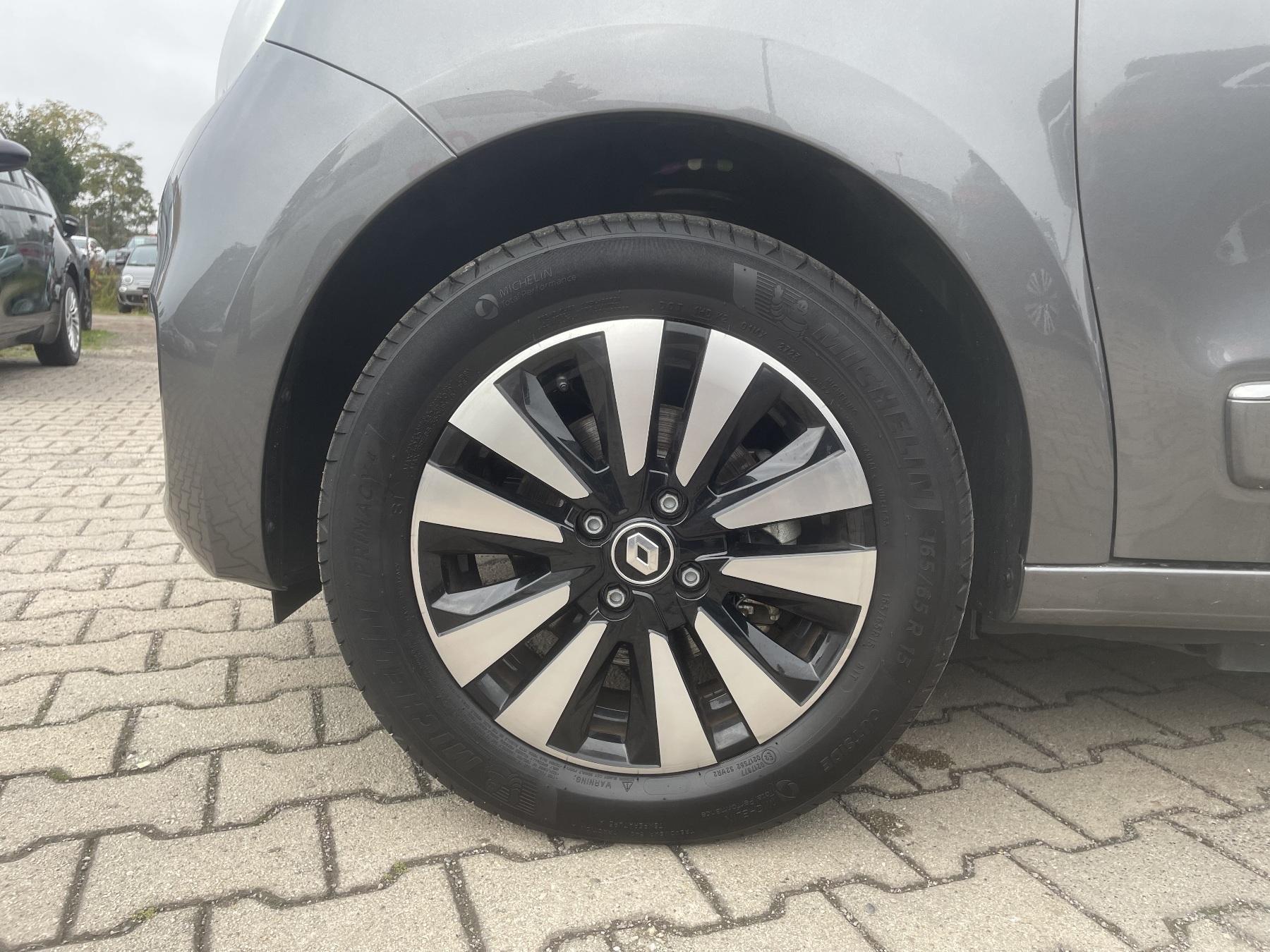 Fahrzeug-Bild 15