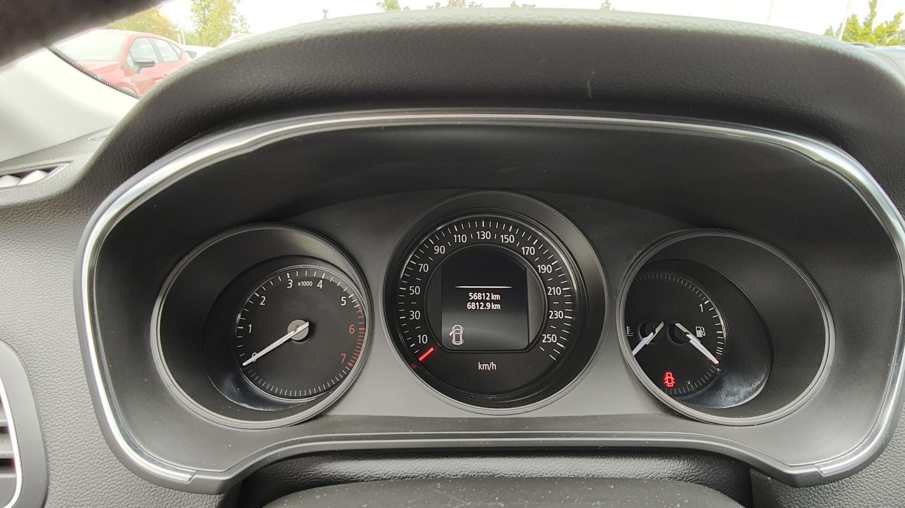 Fahrzeug-Bild 8