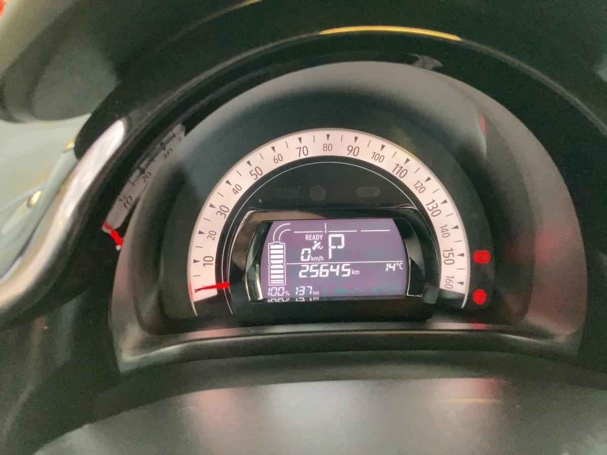 Fahrzeug-Bild 13
