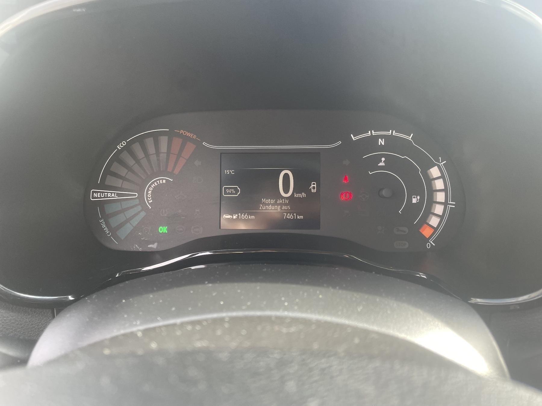 Fahrzeug-Bild 12