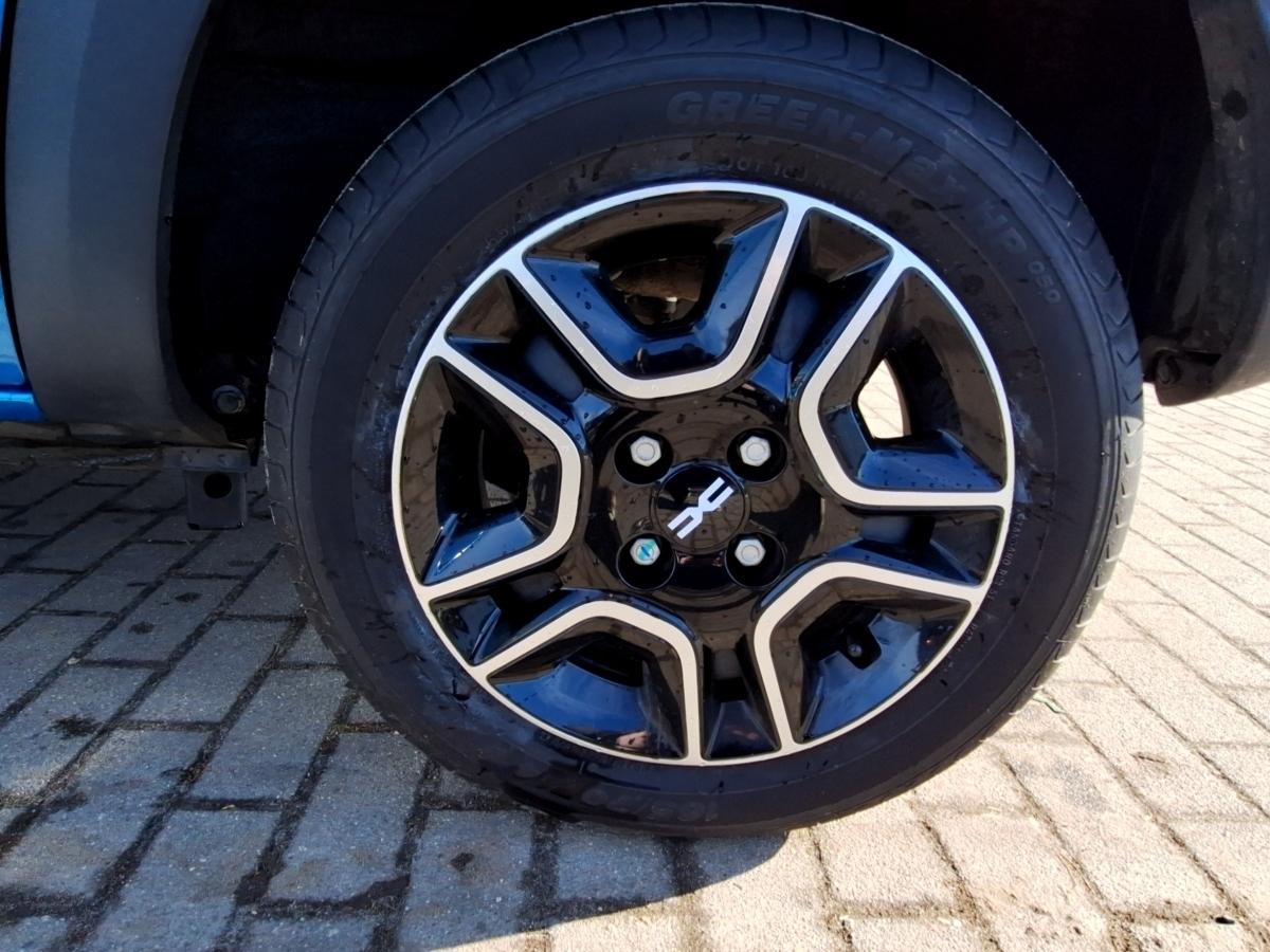 Fahrzeug-Bild 12