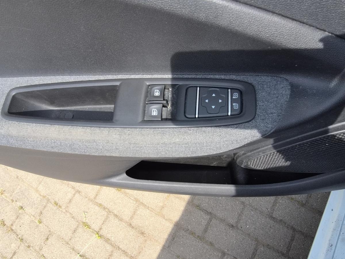 Fahrzeug-Bild 16