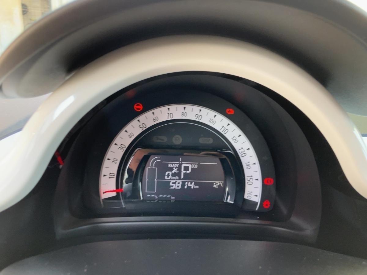 Fahrzeug-Bild 13