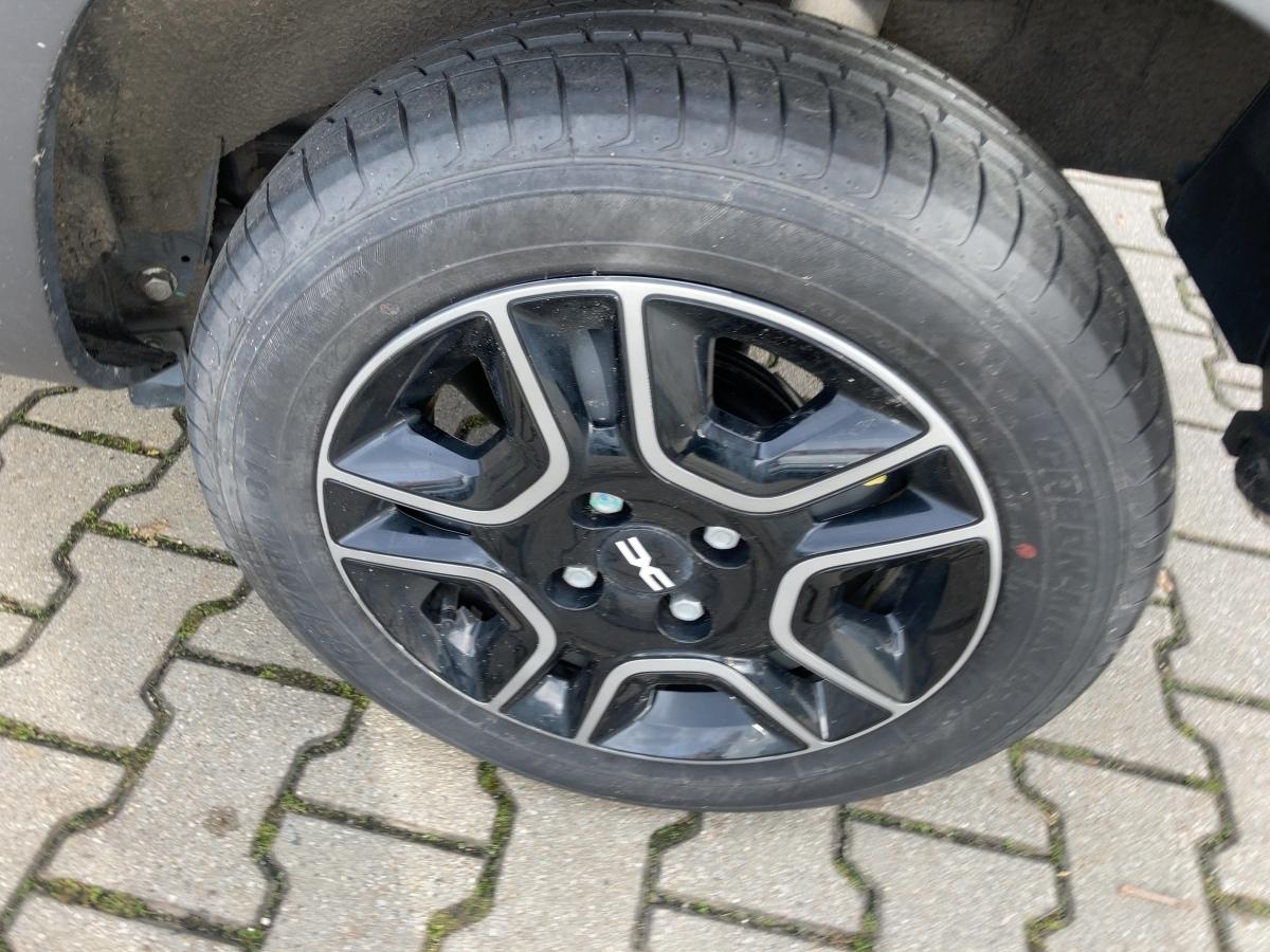 Fahrzeug-Bild 6