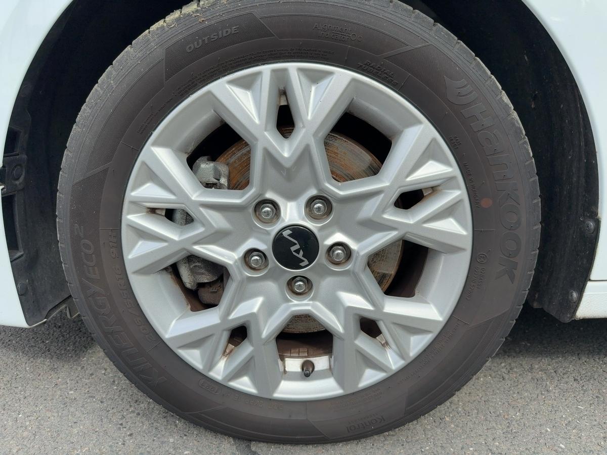 Fahrzeug-Bild 12
