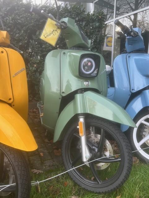 k.A. 1 tragbarer Lithium-Akku