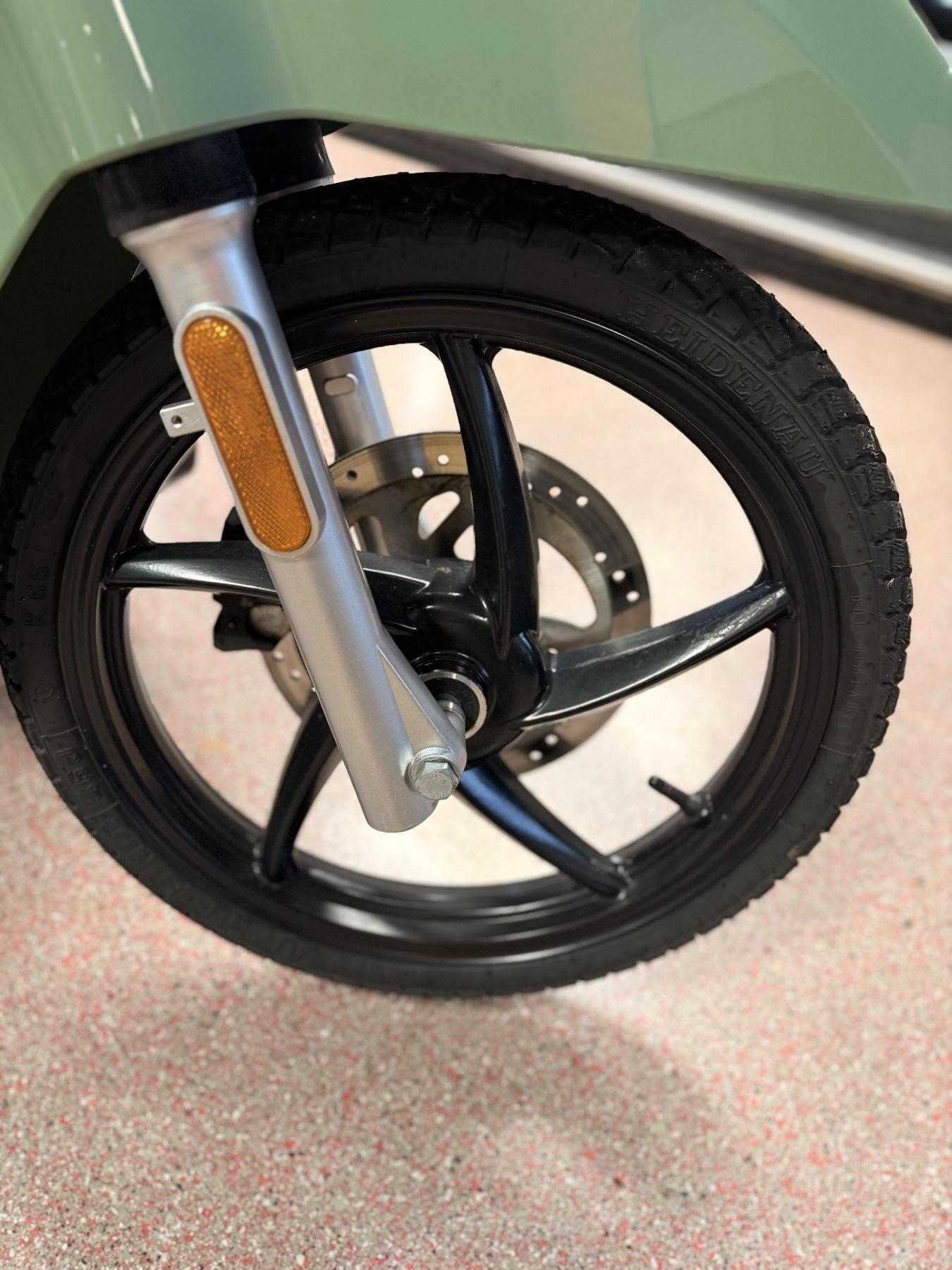Fahrzeug-Bild 12