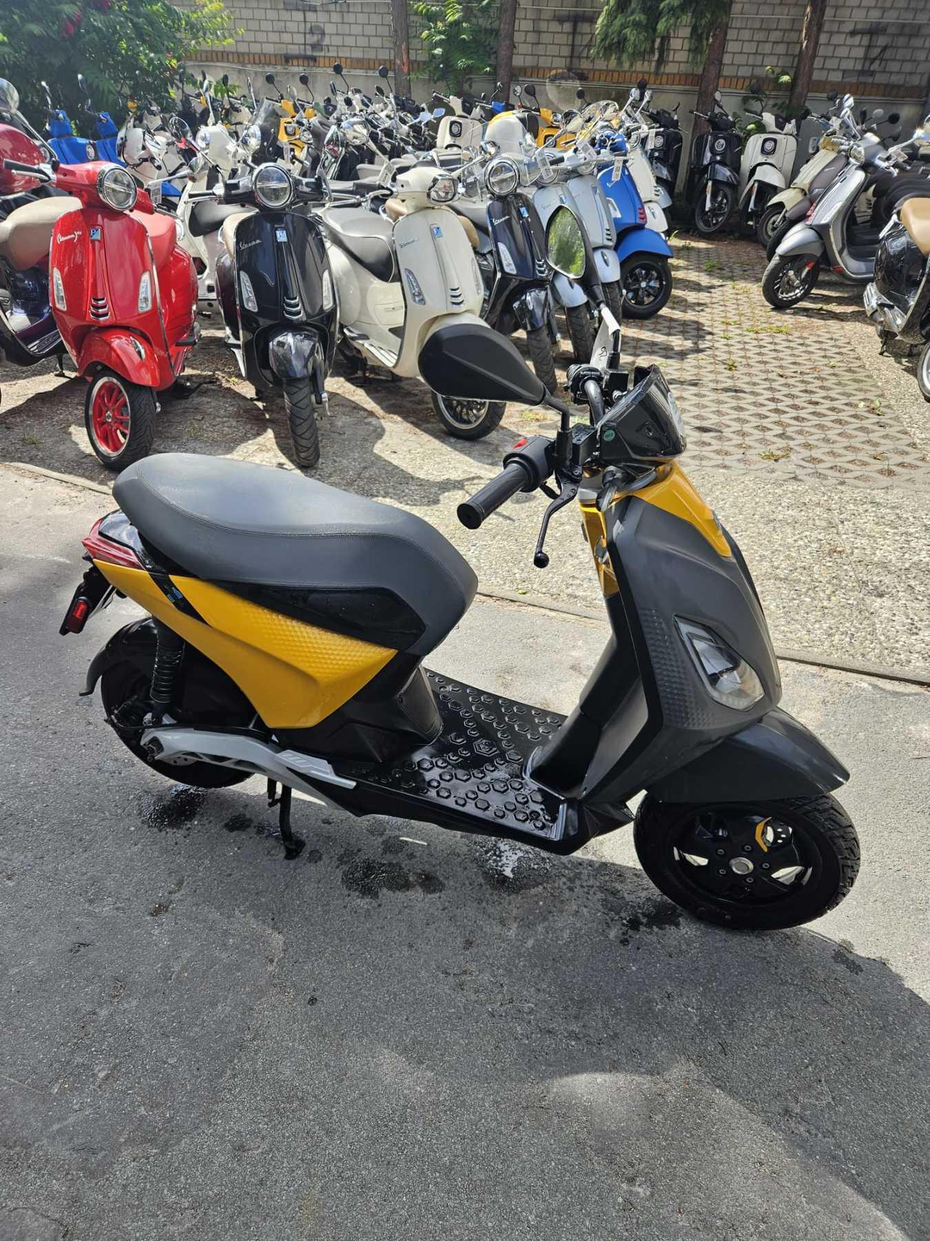 Fahrzeug-Bild 14