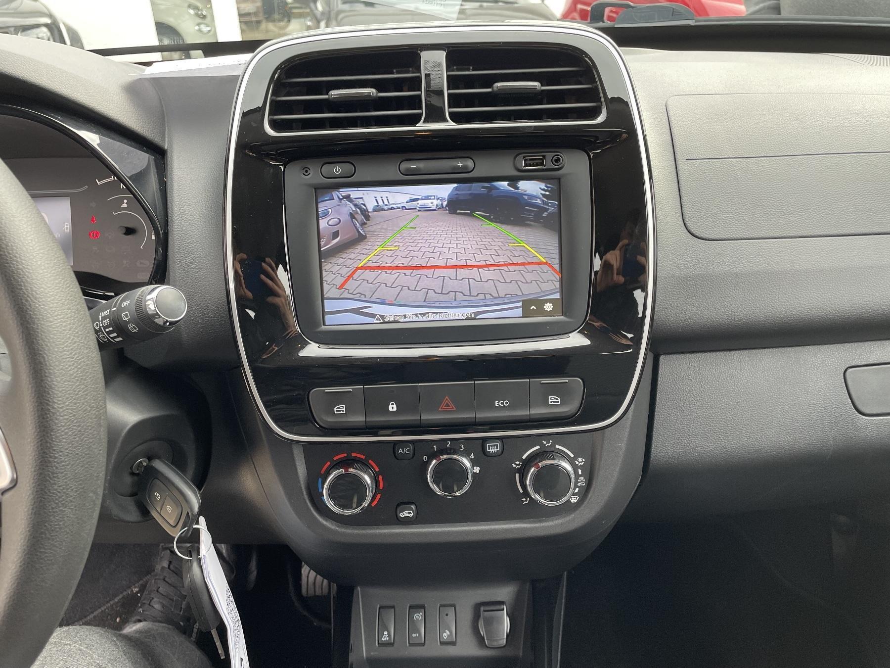 Fahrzeug-Bild 13