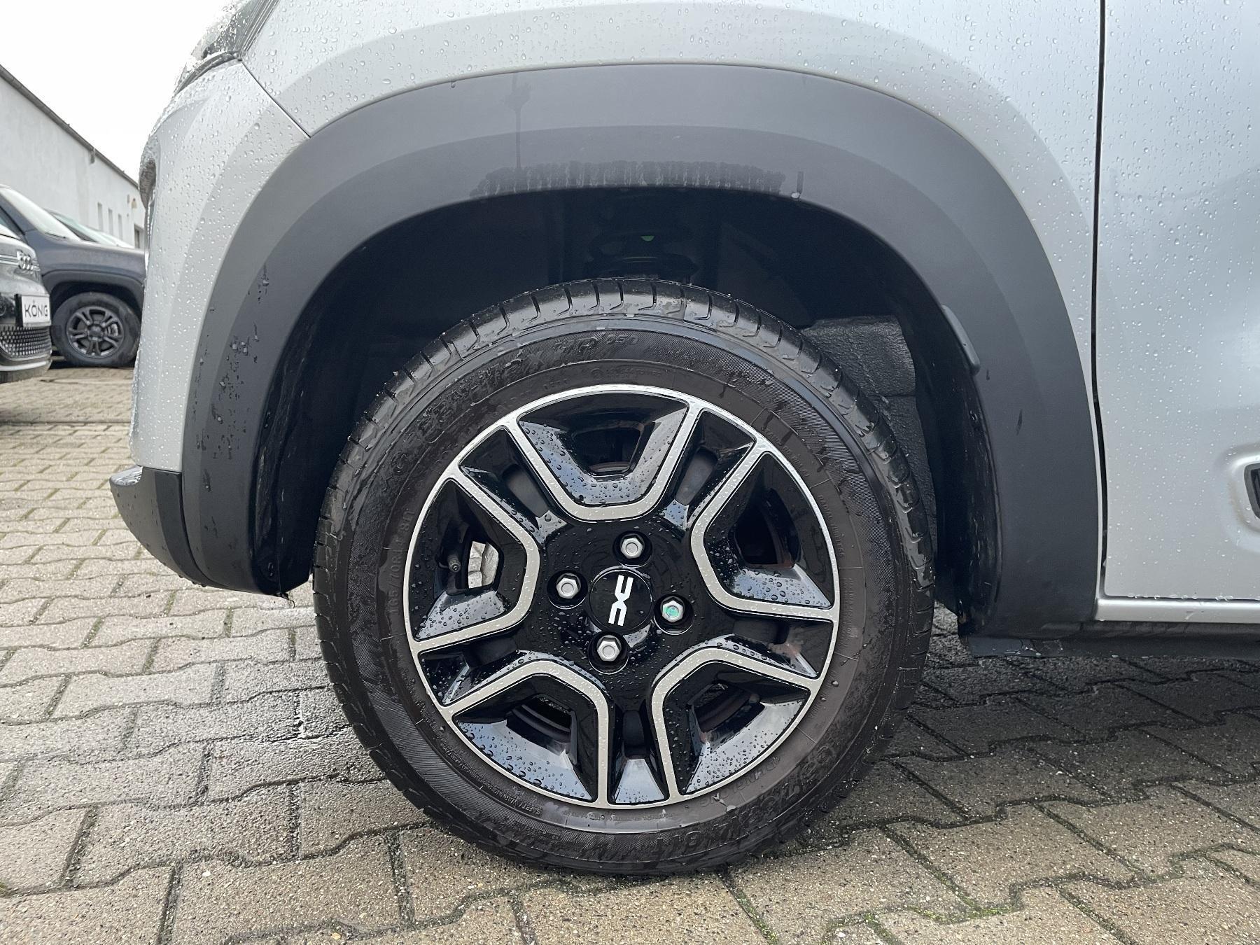 Fahrzeug-Bild 16