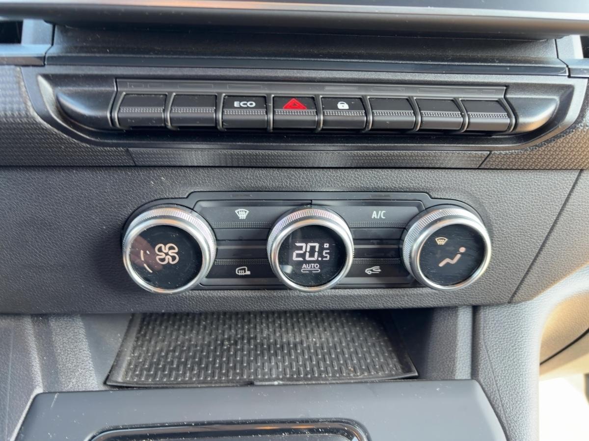 Fahrzeug-Bild 16