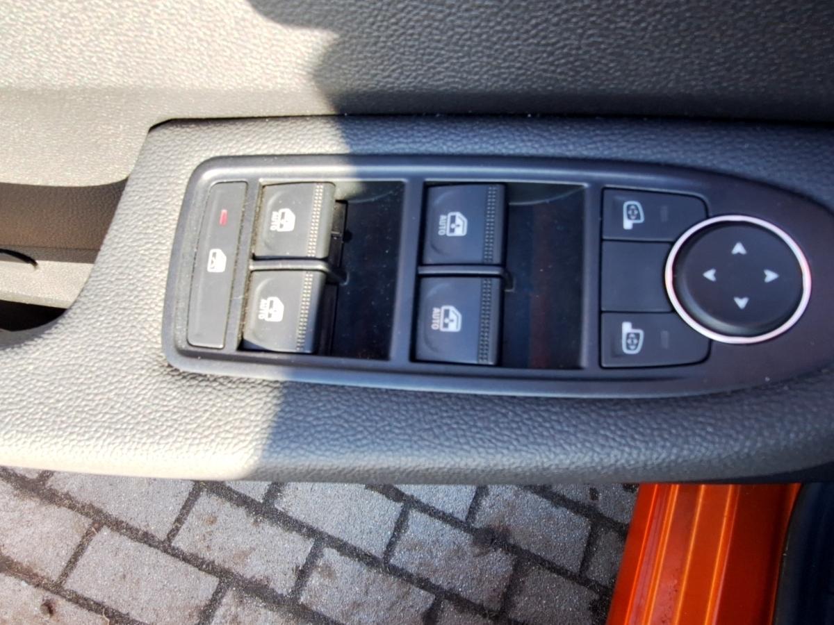 Fahrzeug-Bild 14