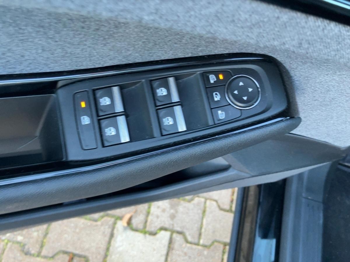 Fahrzeug-Bild 13