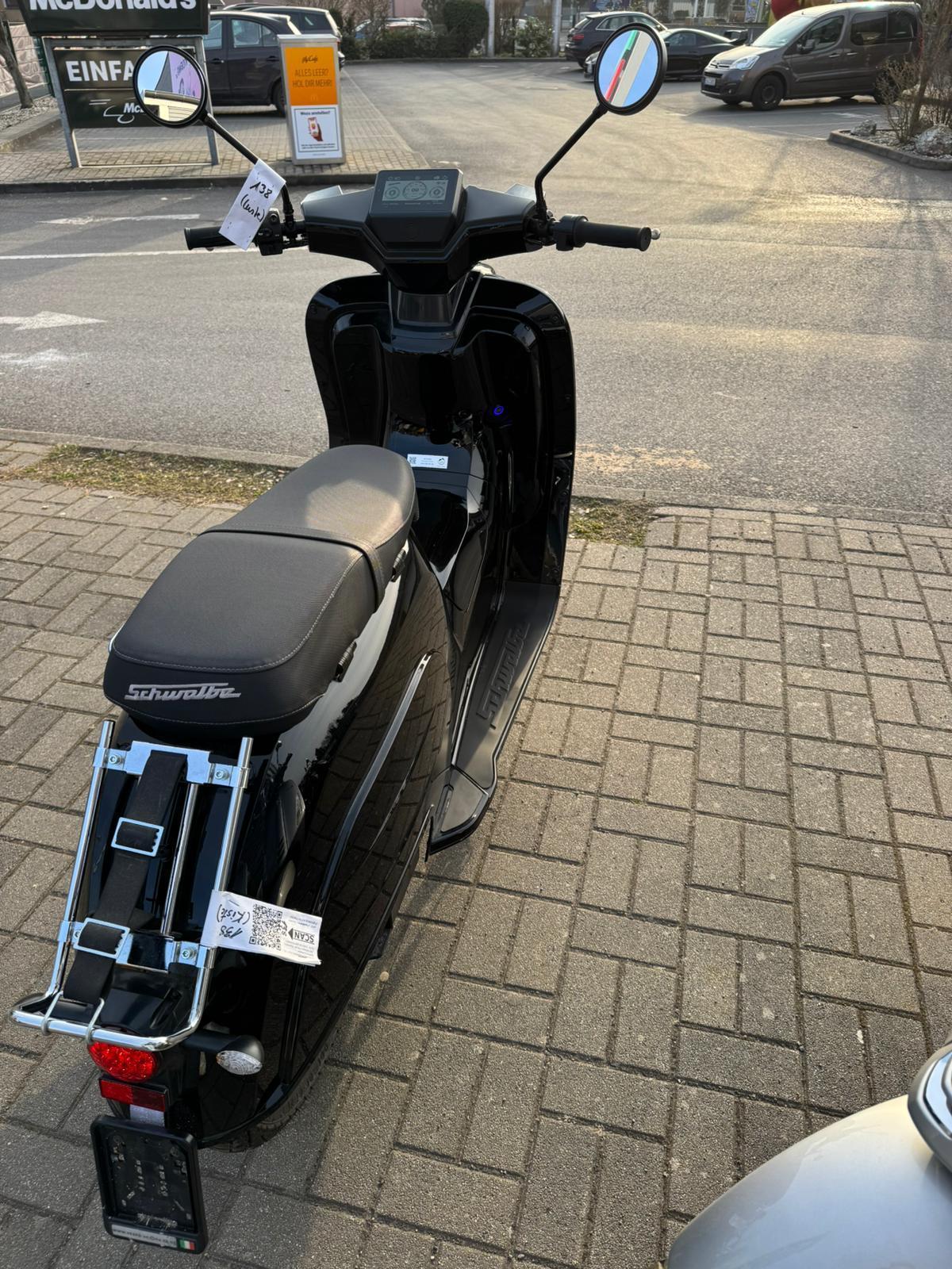 Fahrzeug-Bild 4