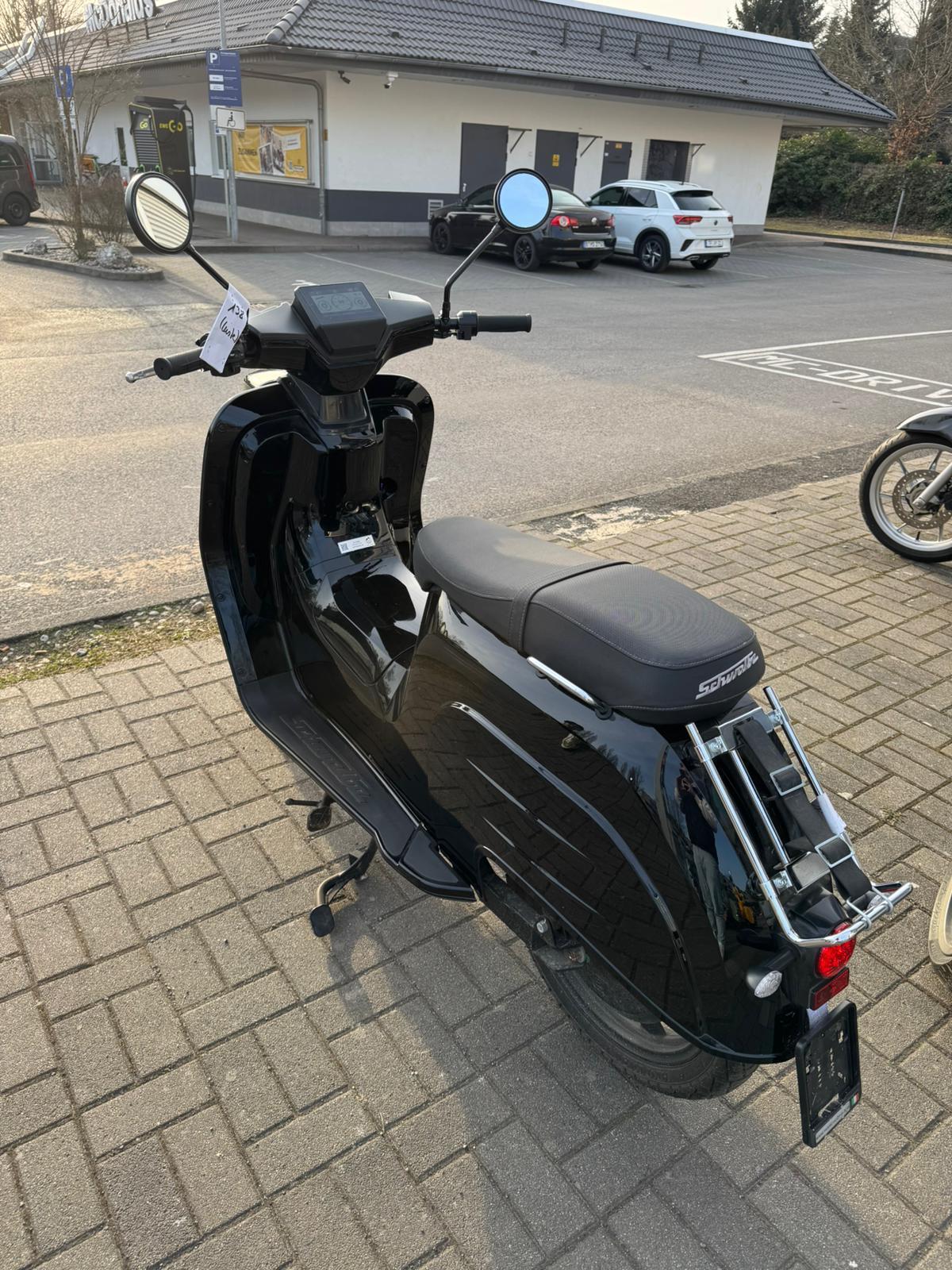 Fahrzeug-Bild 6