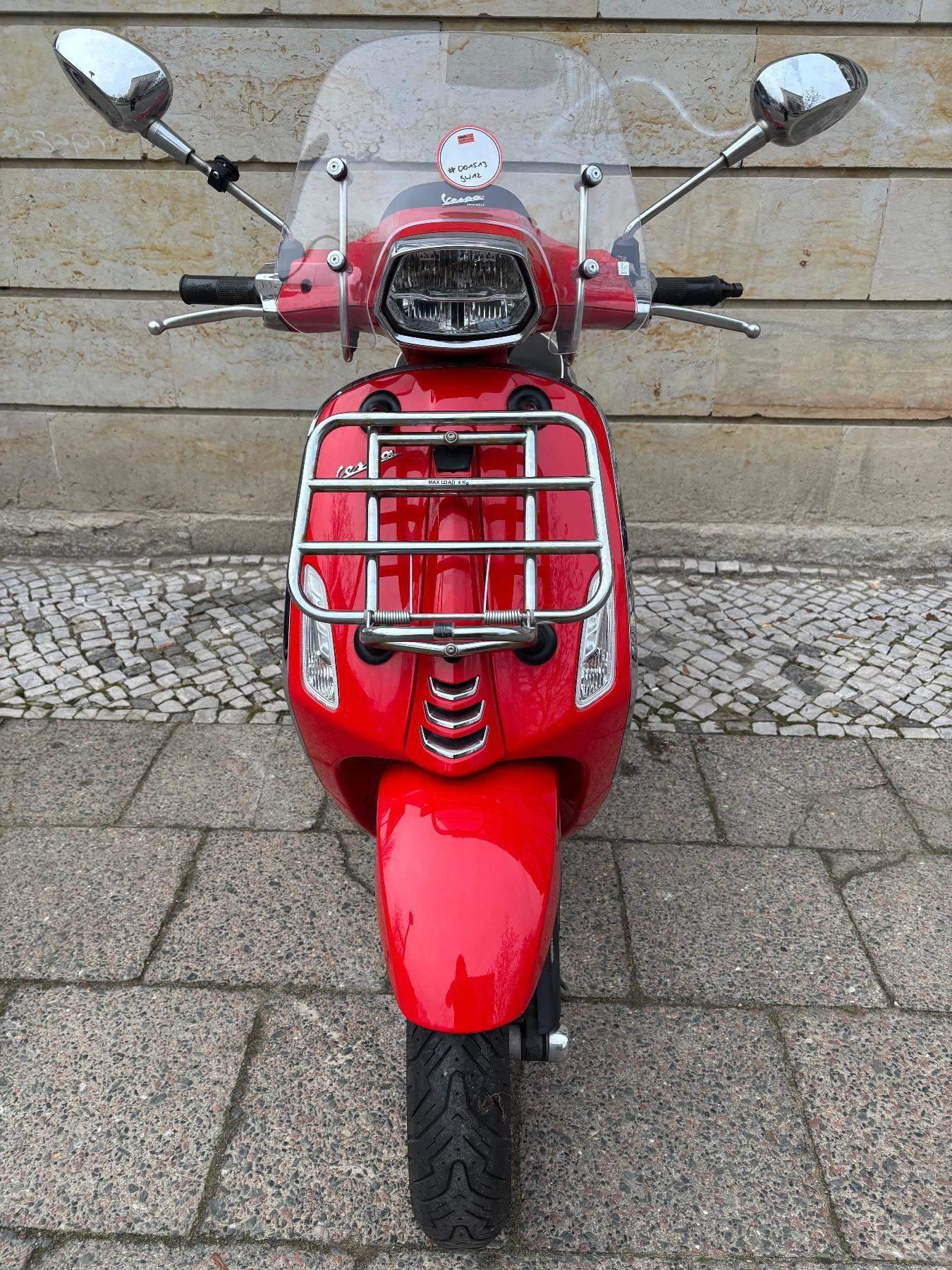 Vespa Sprint 125 ABS Chromkit Gepäckträger