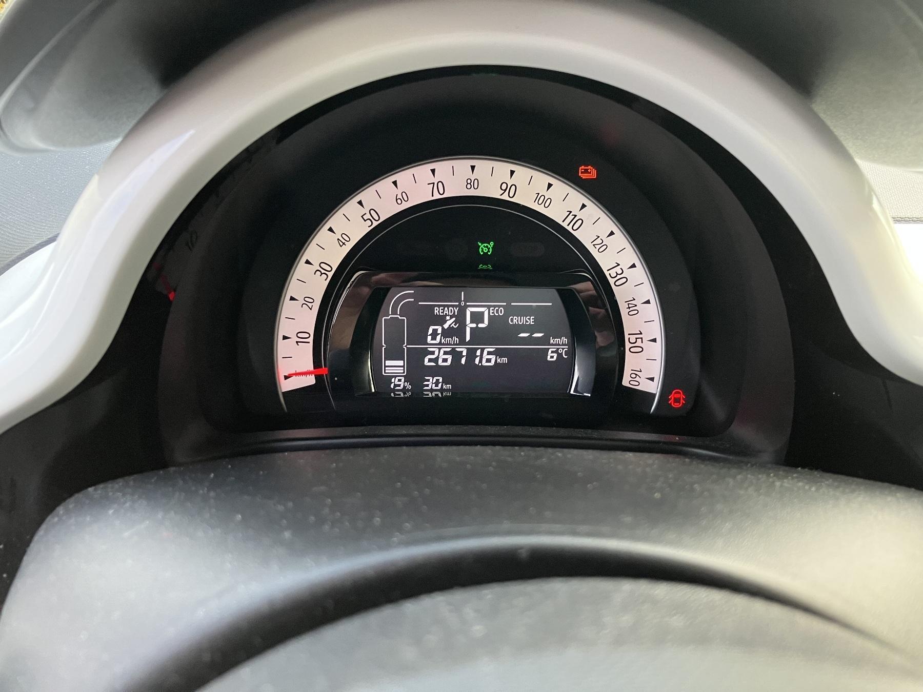 Fahrzeug-Bild 12