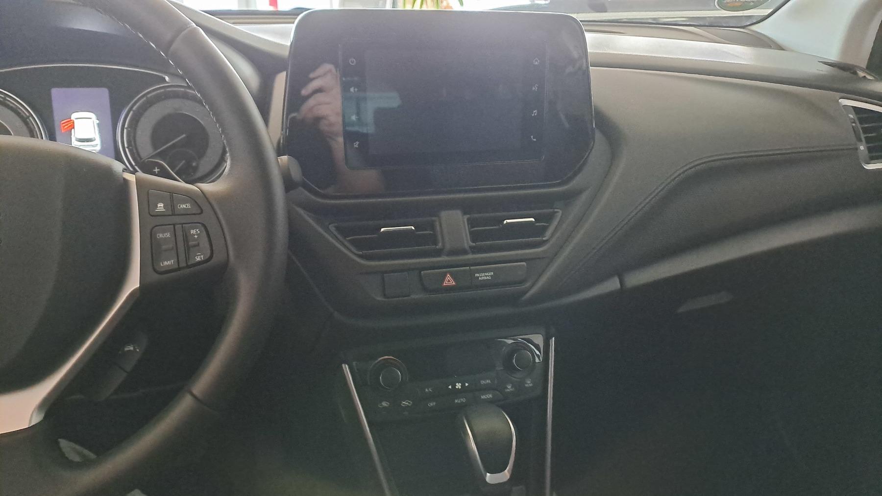Fahrzeug-Bild 10