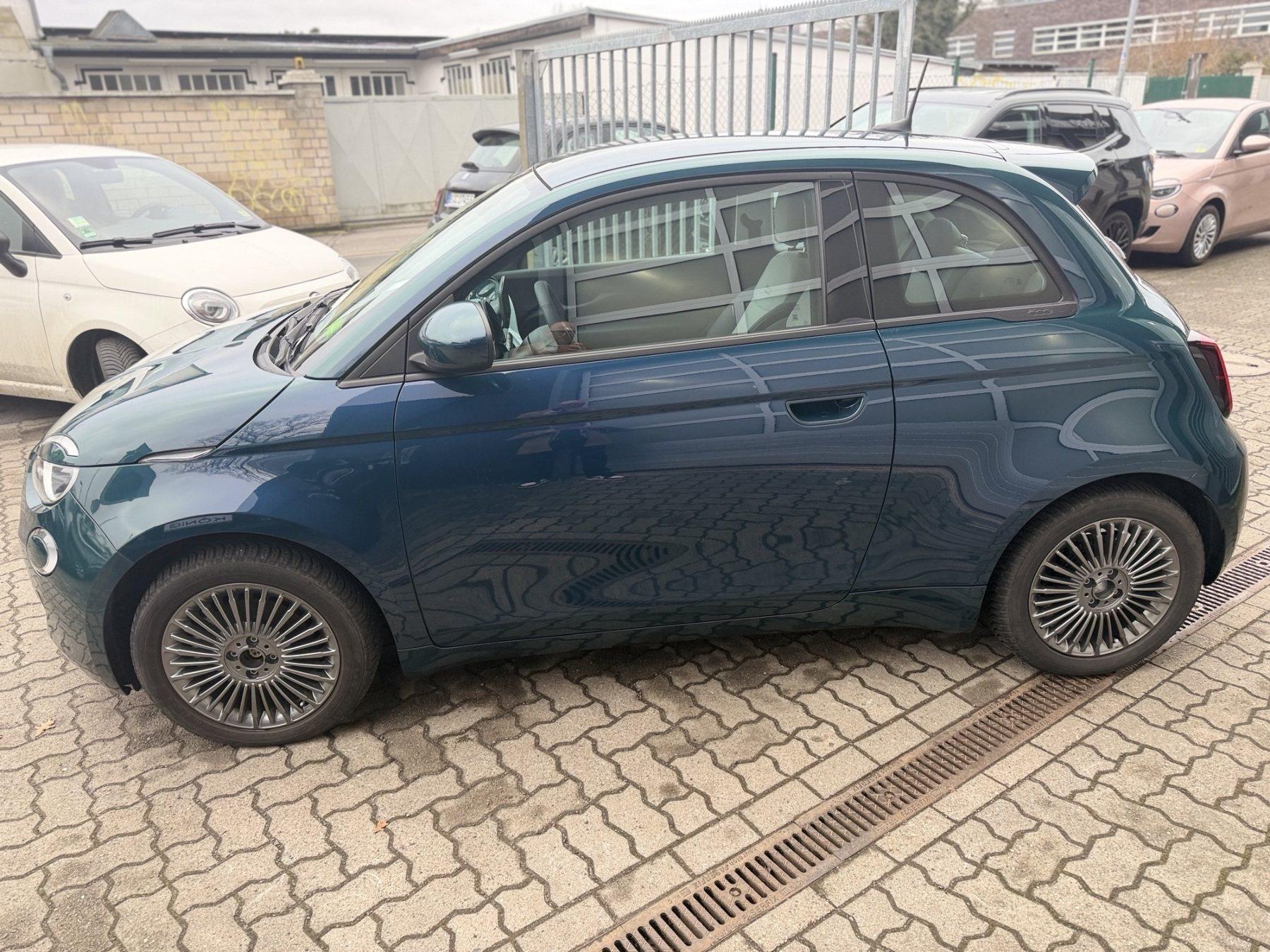 Fahrzeug-Bild 2