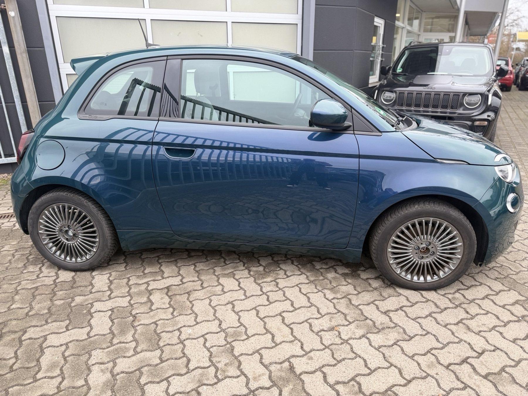 Fahrzeug-Bild 6