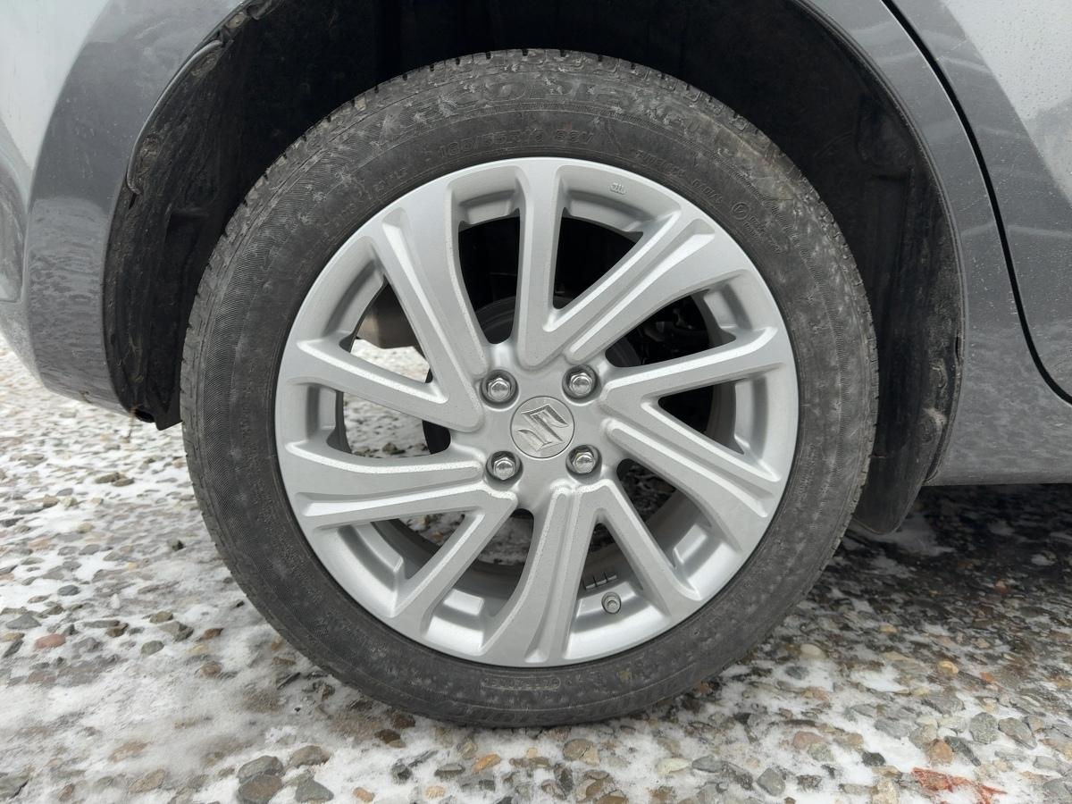 Fahrzeug-Bild 8