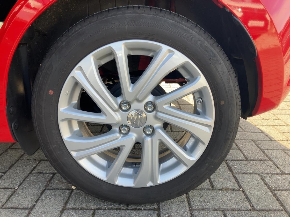 Fahrzeug-Bild 12