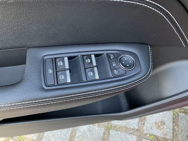 Fahrzeug-Bild 14
