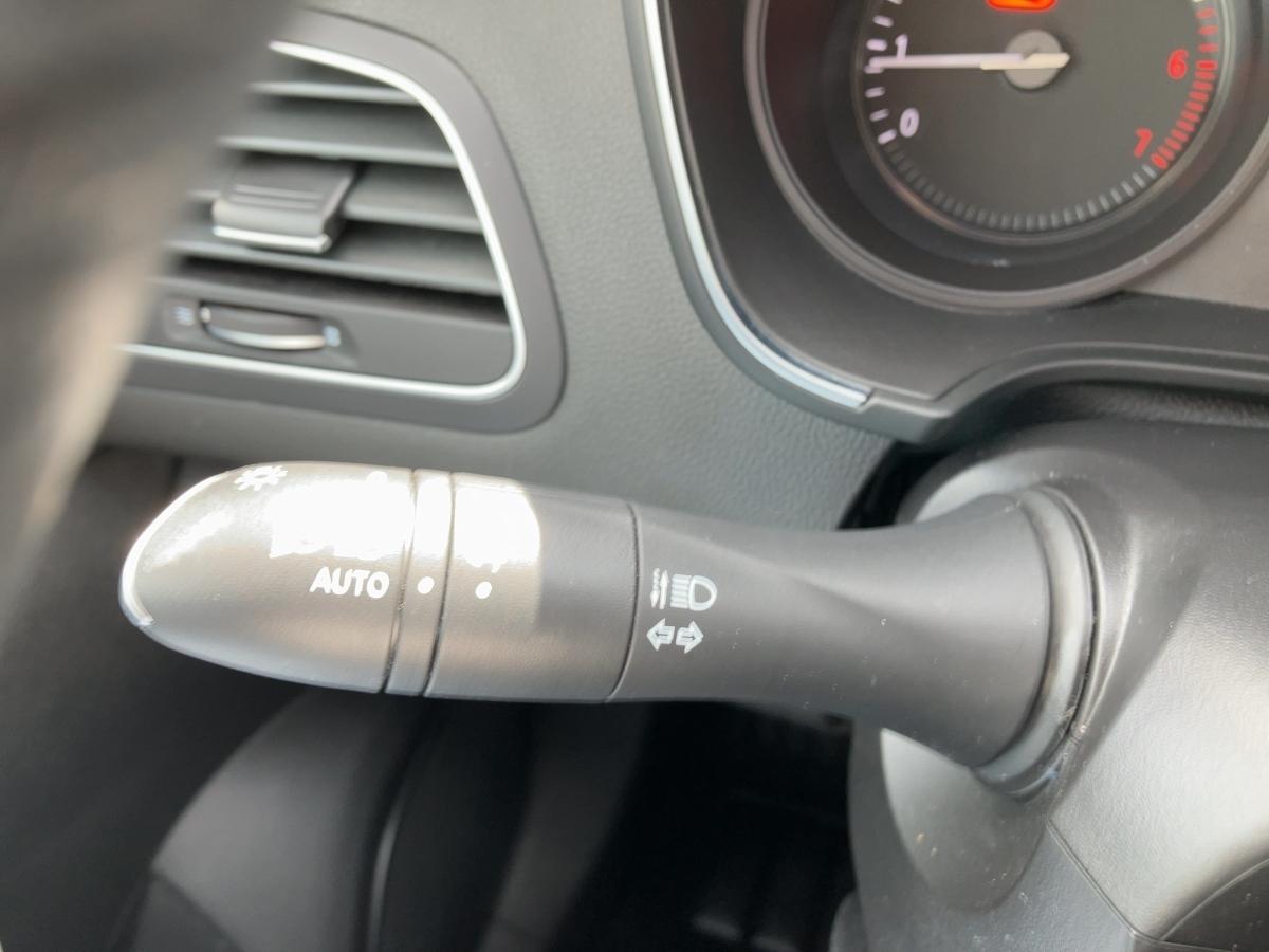 Fahrzeug-Bild 16
