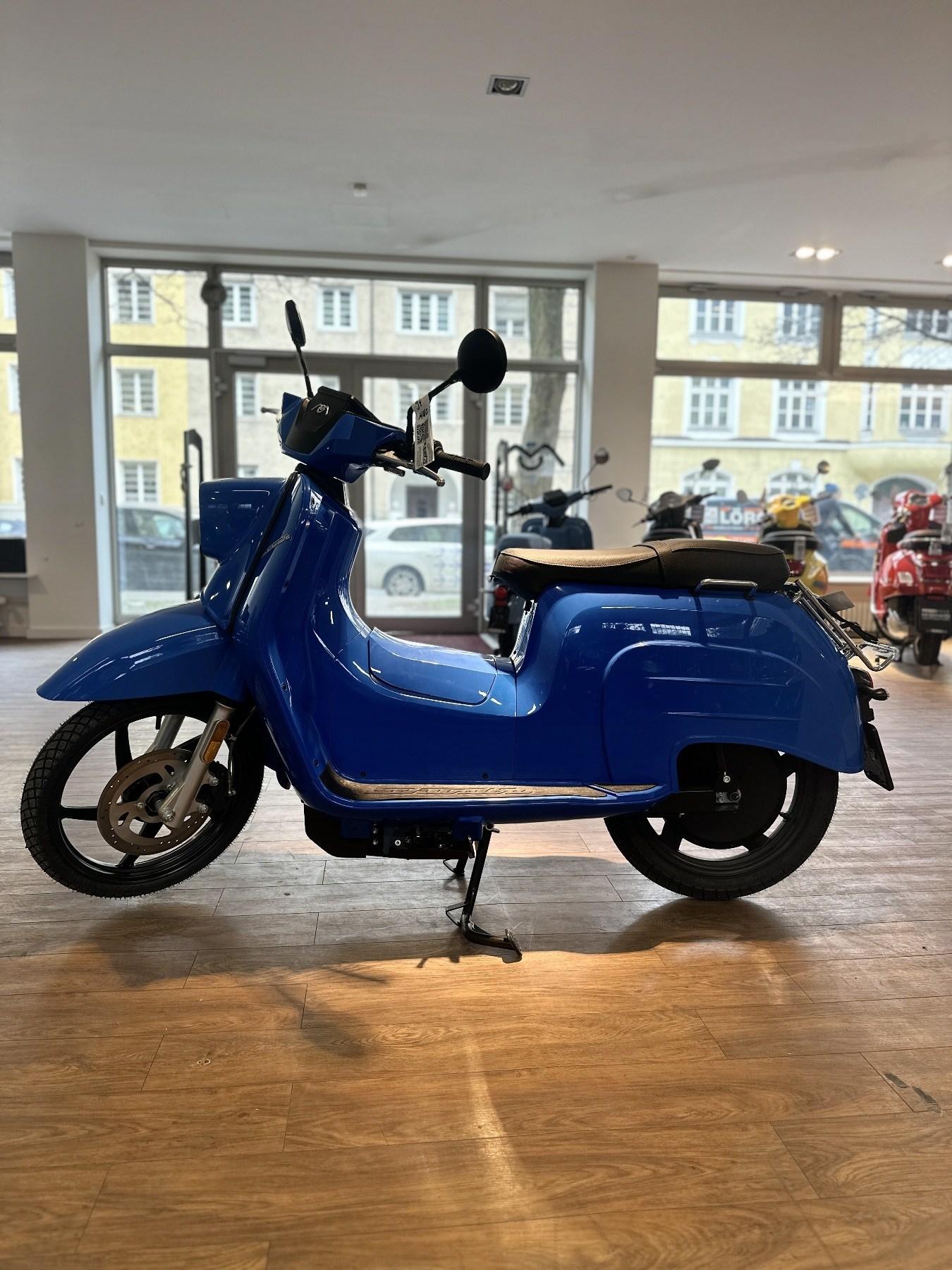 Fahrzeug-Bild 2