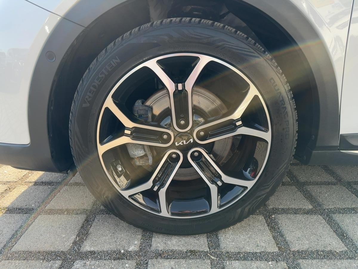 Fahrzeug-Bild 12