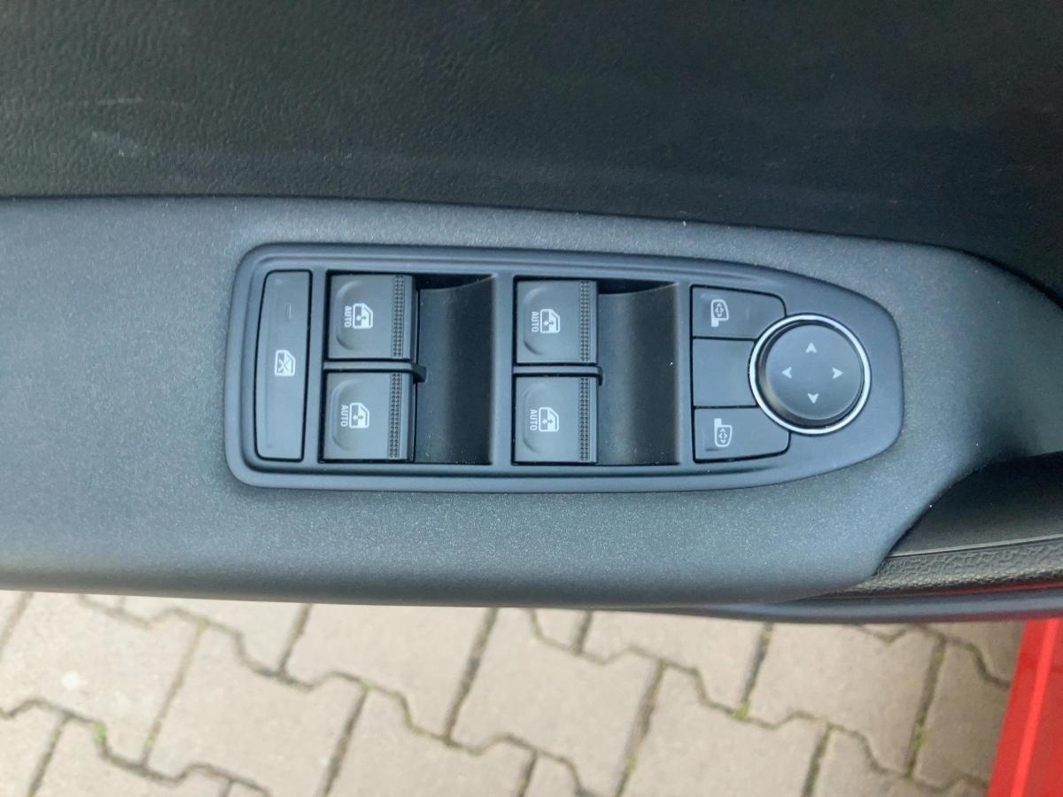 Fahrzeug-Bild 13