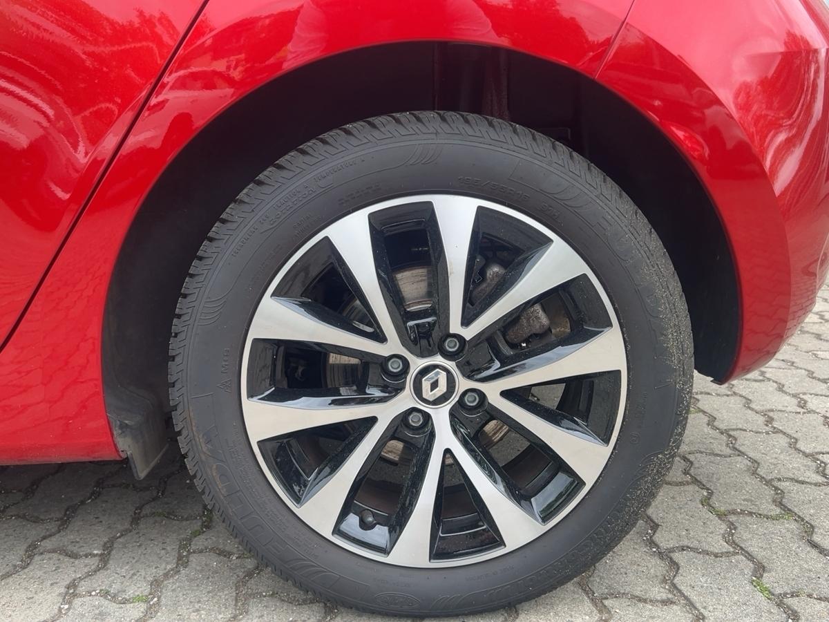 Fahrzeug-Bild 12